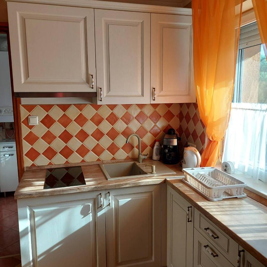 Mediterran Vendeghaz Nagyatad Luaran gambar